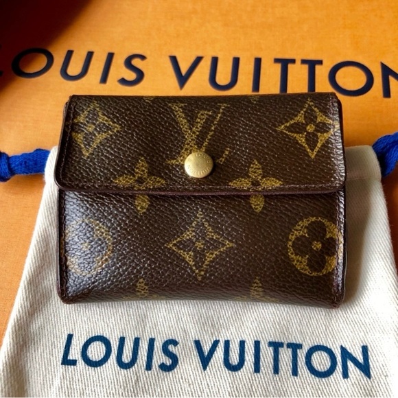 Authentic Louis Vuitton Monogram Mini Card Holder CJ0025 - Picture 5 of 12
